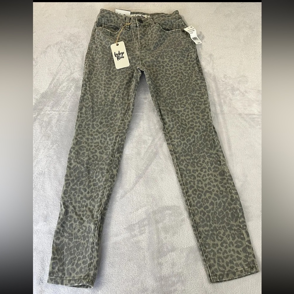 Indigo Rein Juniors Green Animal Print Crop Denim High Rise Ankle Jeans size 5